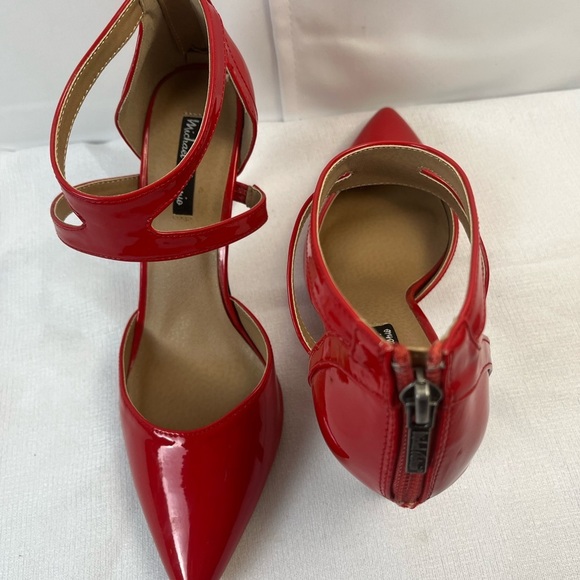 Michael Antonio Womens Red Heels Pointed Toe Patent Leather Sandals Zip Back 8 - Picture 3 of 10